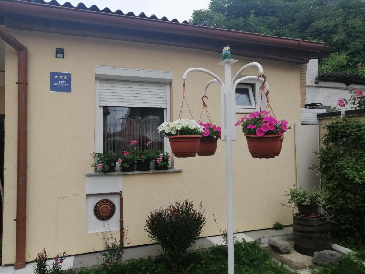Studio Apartman Bandb Джяково Екстер'єр фото